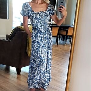 Boden White Blue Floral Leaf Print Linen Smocked Bodice Midi Dress, 4, LIKE NEW